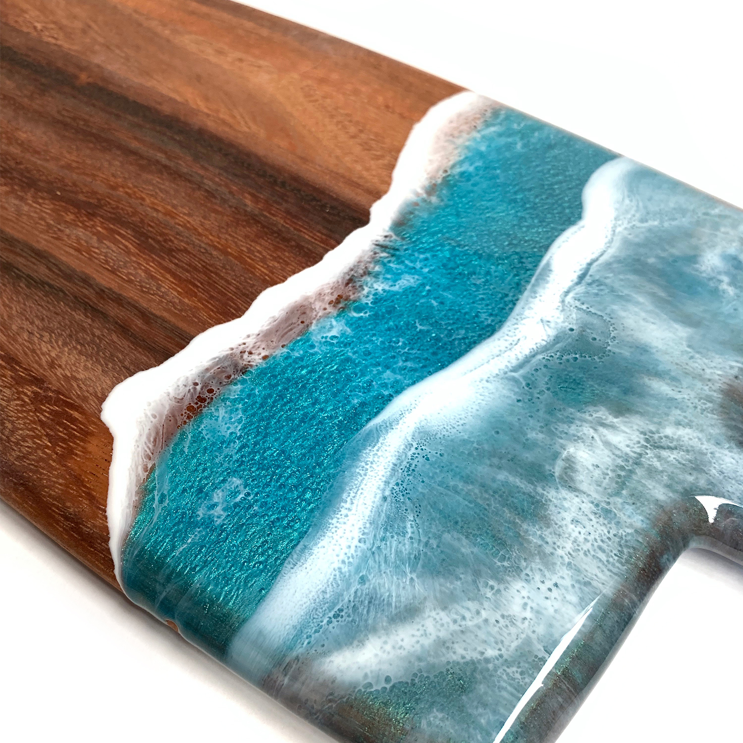 Ocean Wave Resin Serving Board, Surfboard Shaped Cutting Board, Bamboo,  Turquoise Epoxy Resin Waves, Cheese Board, Surf Tray 